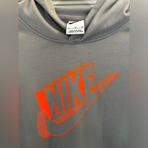 Nike pullover Youth XL, NWOT